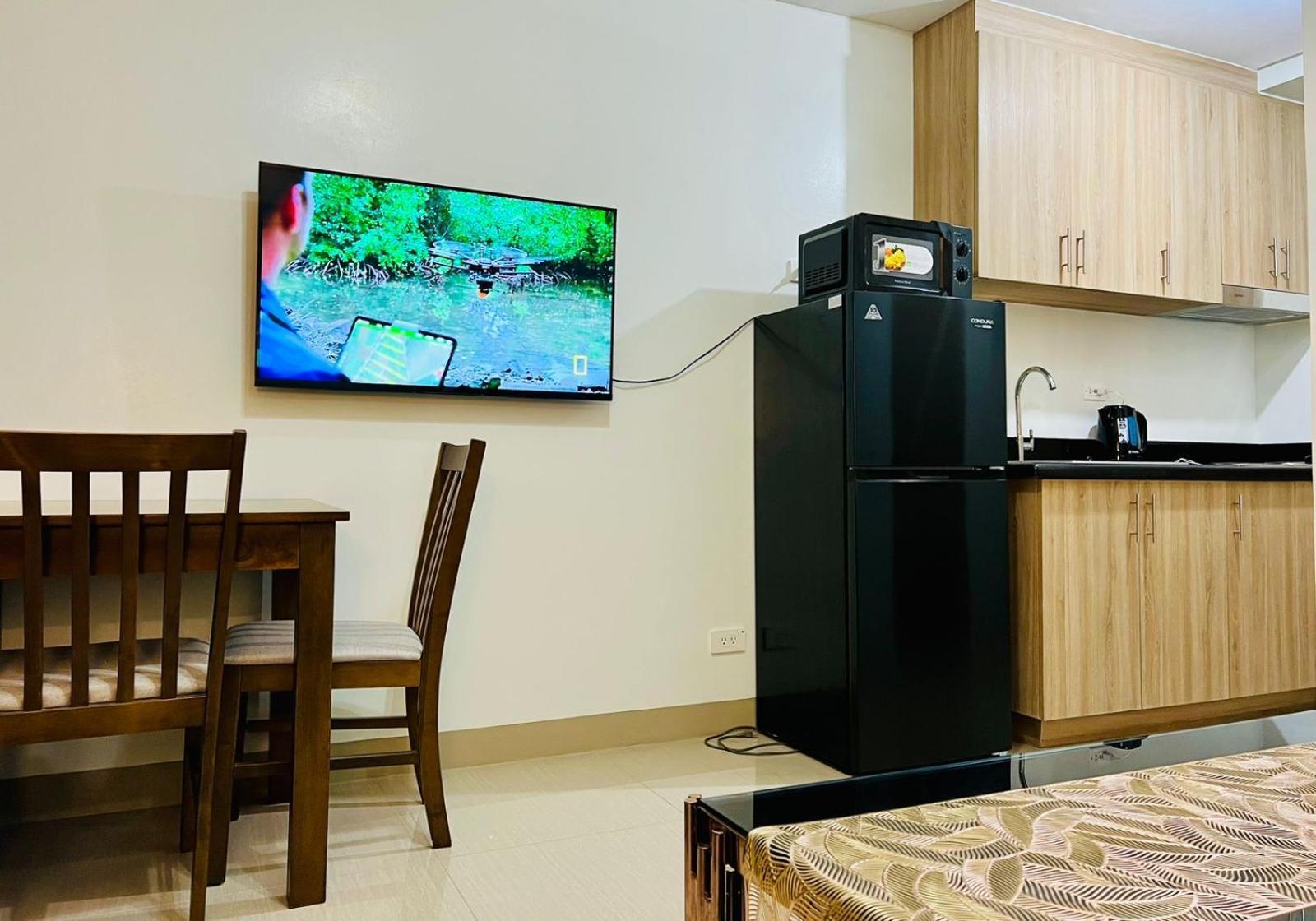 Shore 2 Residences Tower 2 Pasay Eksteriør bilde