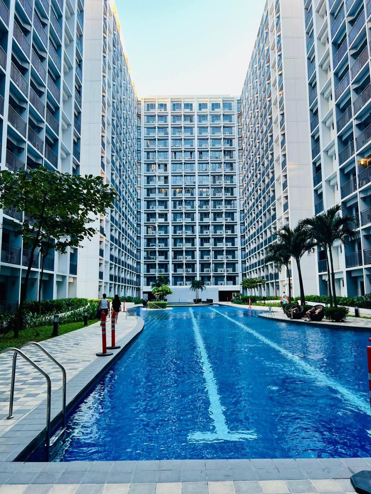 Shore 2 Residences Tower 2 Pasay Eksteriør bilde